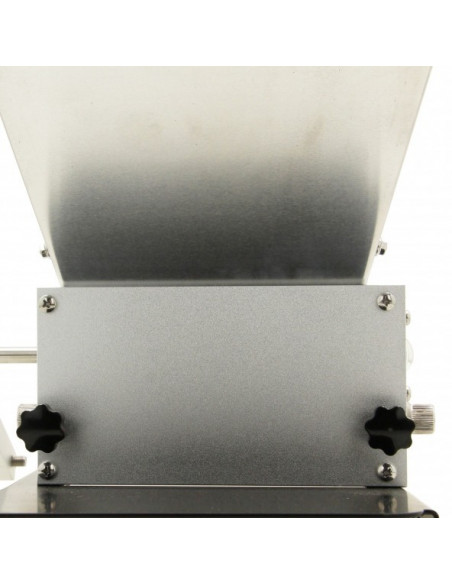 Brasser sa propre bière : Moulin à malt Gorilla Pro à 3 rouleaux ajustables en inox - 110.029.7 Brasser sa propre bière : Moulin à malt Gorilla Pro à 3 rouleaux ajustables en inox - 110.029.7